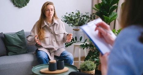 woman at therapy.